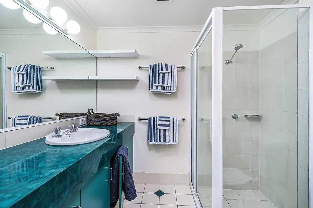 Currumbin Sands Beachfront Retreat Gold Coast Apartment